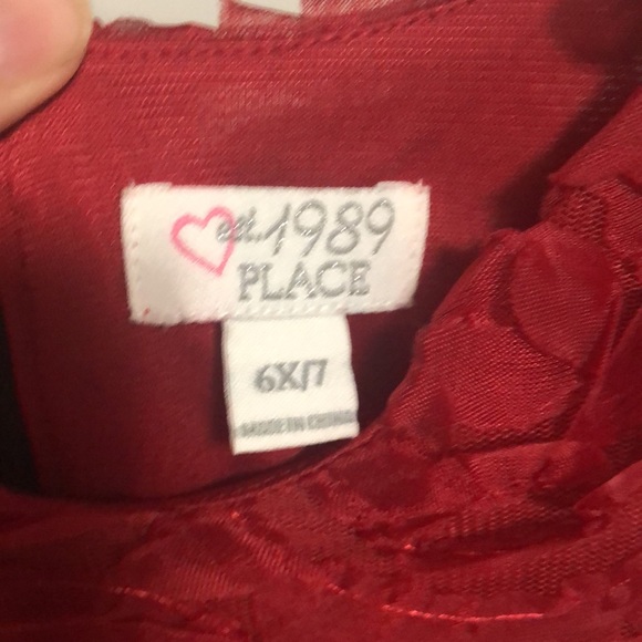 Beautiful vibrant red dress - Picture 2 of 4